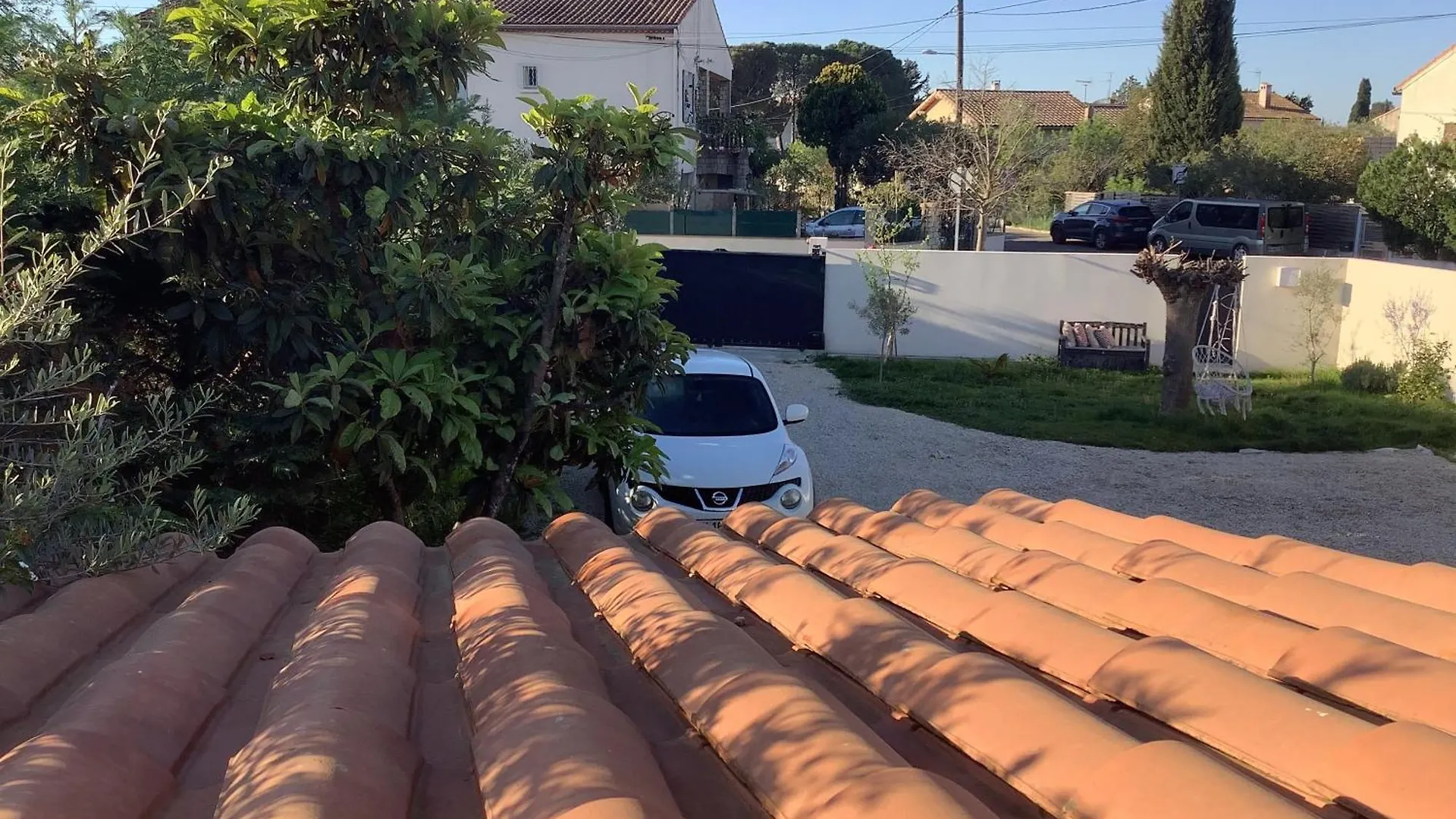 Appartement T2 Proche D'Avignon Au Calme à Les Angles  France